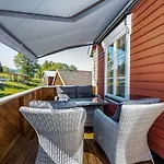 2 Bedroom Stunning In Apartman *