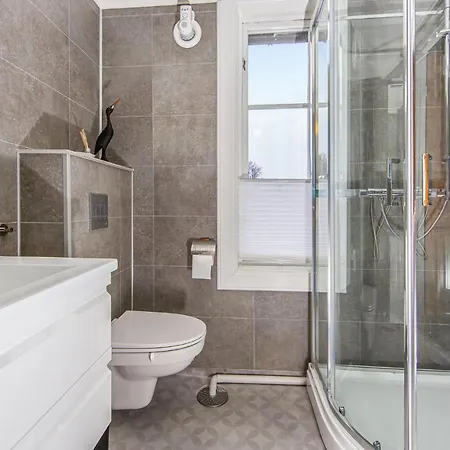 2 Bedroom Stunning In * Åfarnes