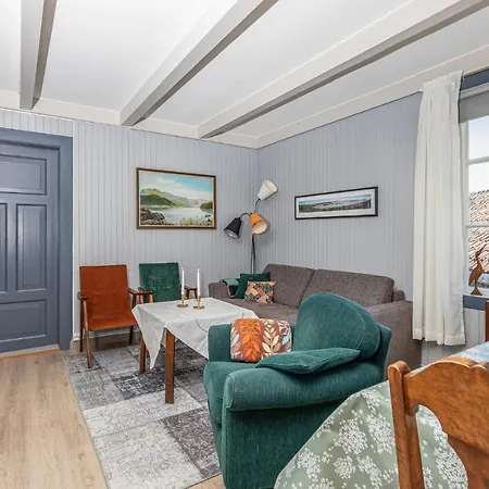 2 Bedroom Stunning In Åfarnes
