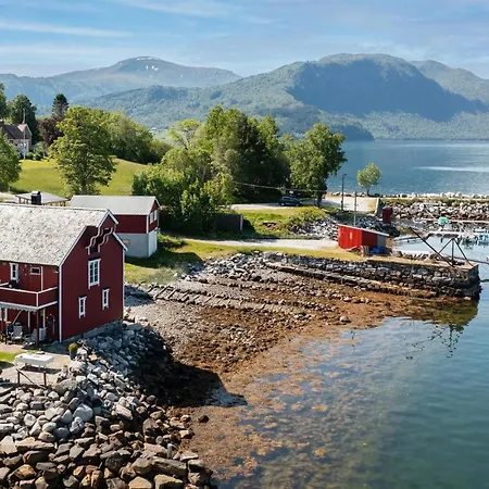 2 Bedroom Stunning In Apartmán