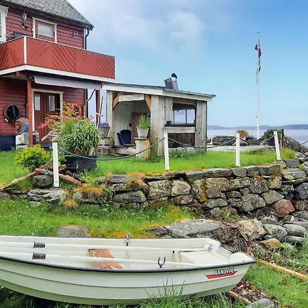2 Bedroom Stunning In * Åfarnes
